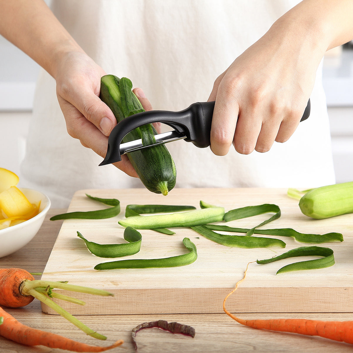 Spring Chef Premium Swivel Vegetable Peeler 